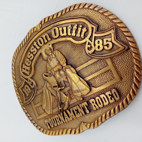 PRCA Rodeo Belt Buckle Hesston Outfit Tournament 1985 Cowboy Western Wear - Picture 7 of 9